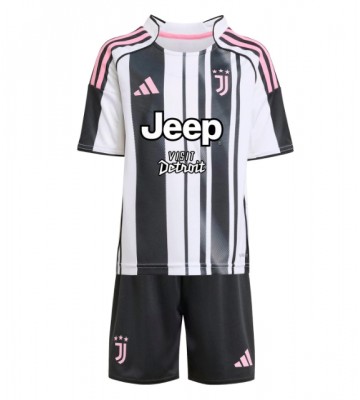Juventus Khephren Thuram #19 Hjemmebanetrøje Børn 2025-26 Kortærmet (+ Korte bukser)